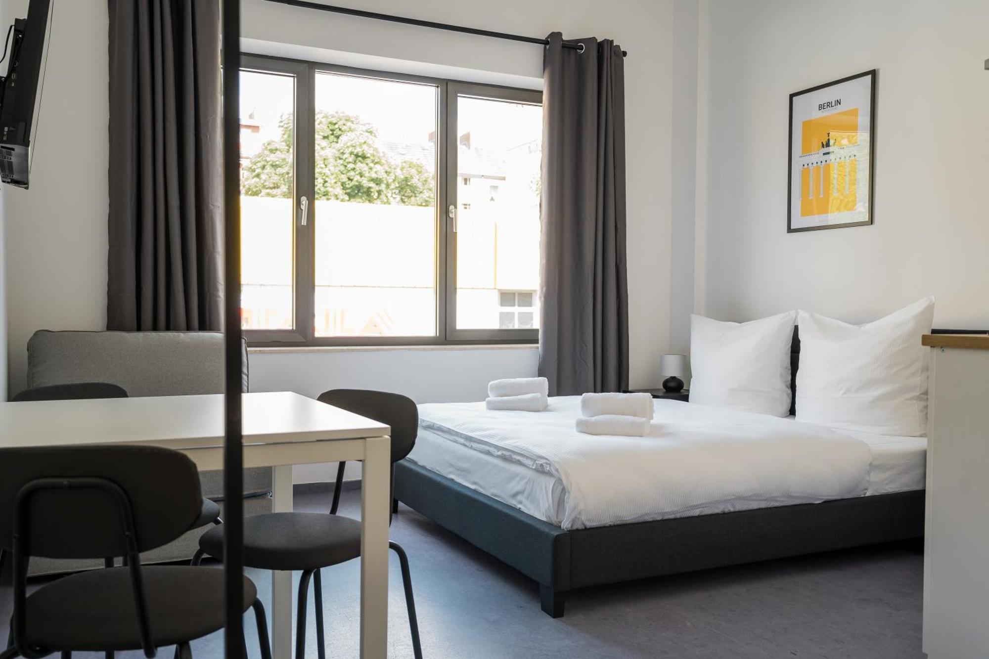 Apartmenthaus Neukoelln * Berlino
